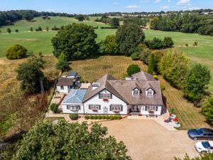 Photo 7- click for photo gallery